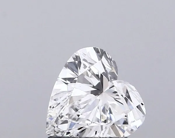 0.89ct HEART D VS1 Lab diamond