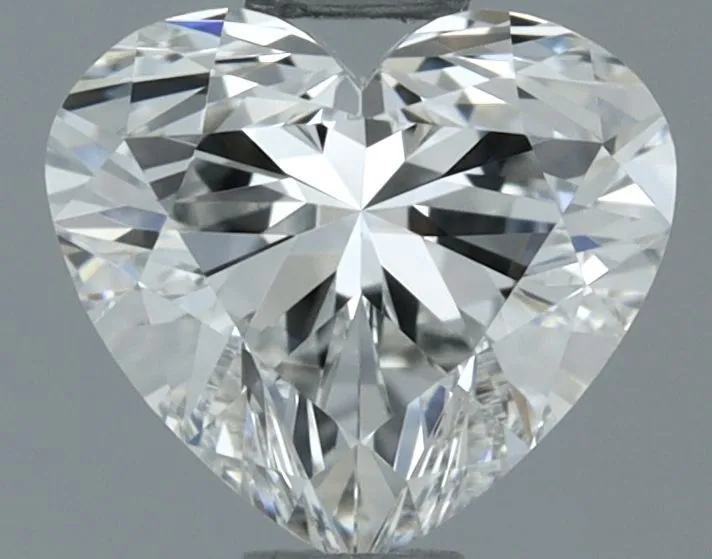 0.38ct HEART F VVS1 Natural diamond