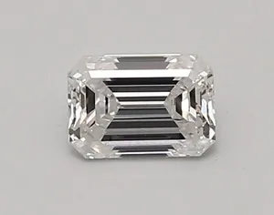 0.69ct EMERALD E VS1 Lab diamond