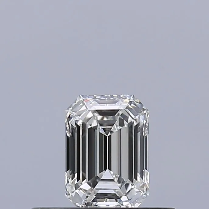 0.31ct EMERALD F VVS2 Natural diamond