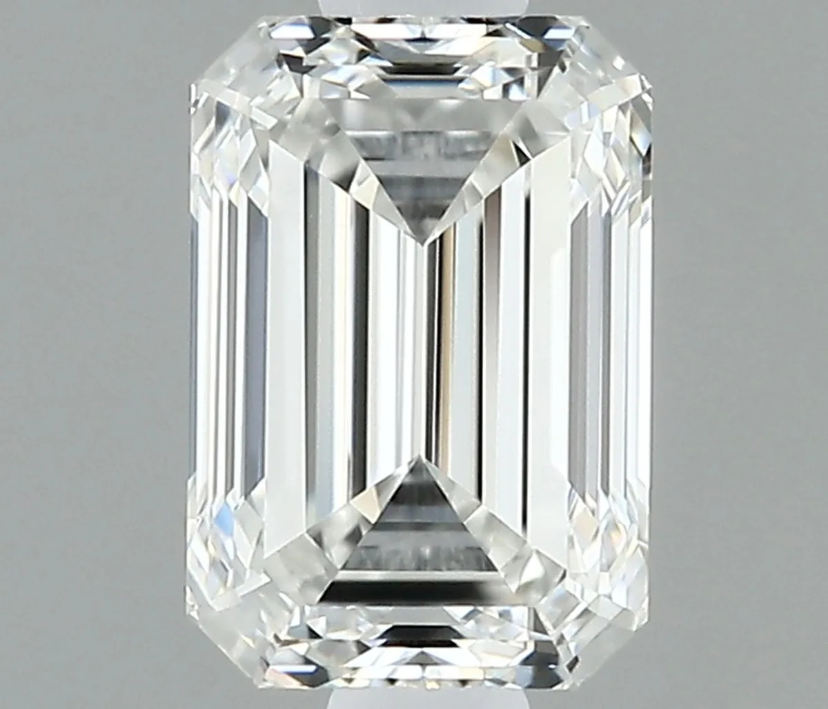 0.63ct EMERALD G IF Natural diamond