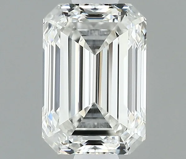 0.63ct EMERALD G IF Natural diamond