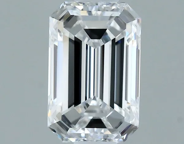 0.5ct EMERALD D VS2 Natural diamond
