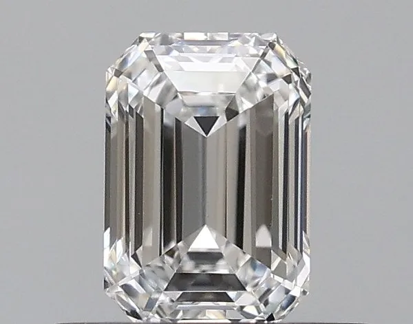 0.44ct EMERALD E VVS1 Natural diamond