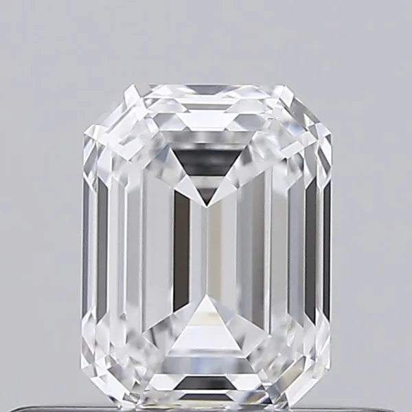 0.4ct EMERALD E VVS2 Natural diamond