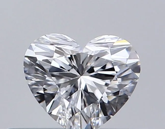 0.30ct HEART D VS2 Natural diamond