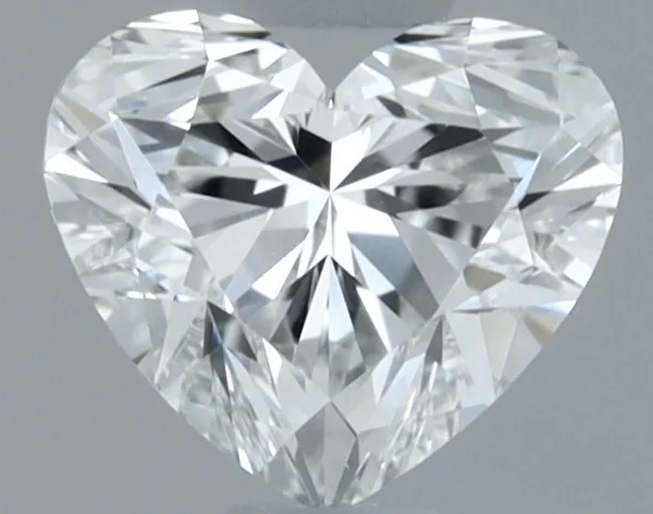 0.4ct HEART G VS2 Natural diamond