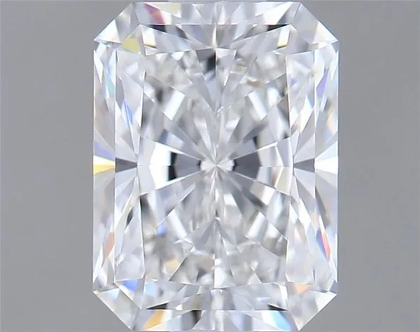 0.81ct RADIANT F IF Natural diamond