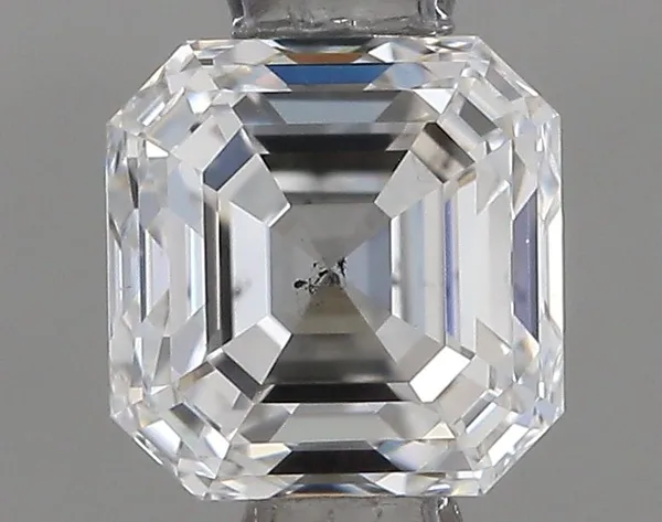 0.6ct EMERALD F SI1 Natural diamond