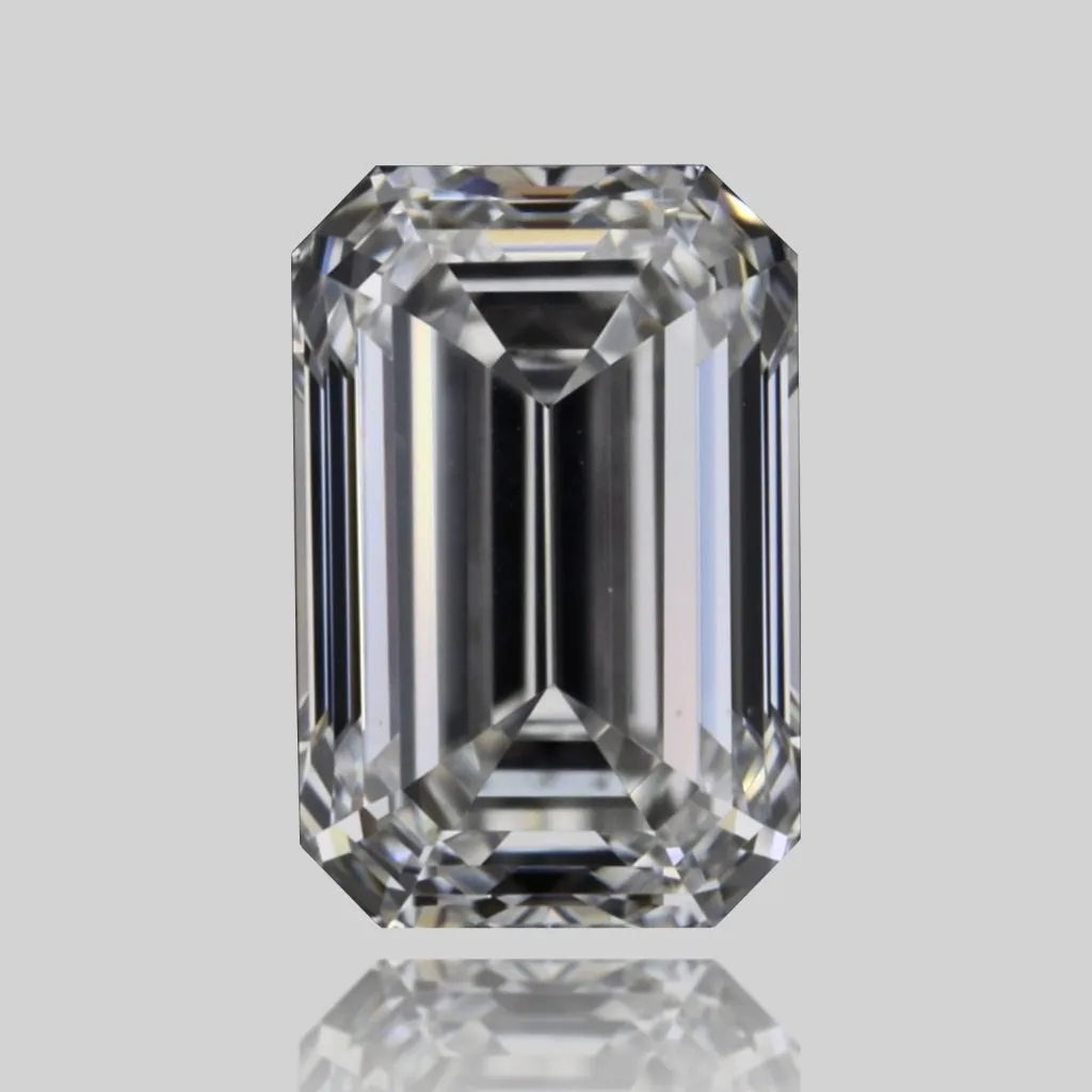 0.40ct EMERALD F VVS1 Natural diamond