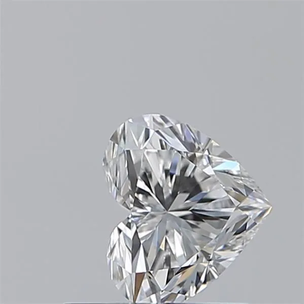 0.7ct HEART D VVS2 Natural diamond