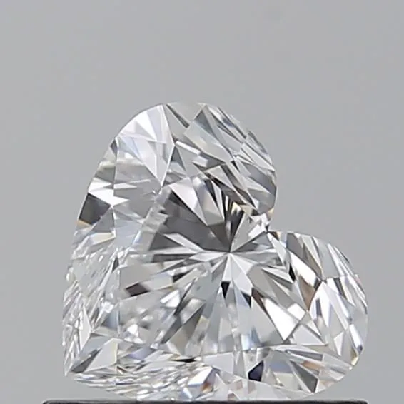 0.7ct HEART E VVS2 Natural diamond