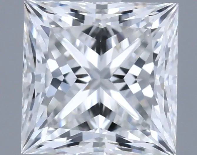 0.53ct PRINCESS F VVS1 Natural diamond