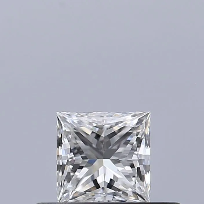 0.30ct PRINCESS F VVS1 Natural diamond