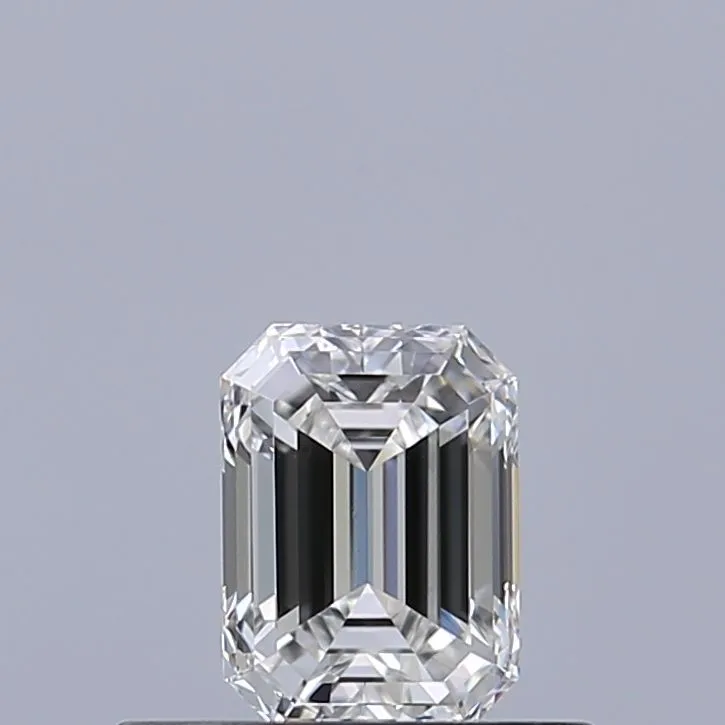 0.40ct EMERALD F VVS2 Natural diamond