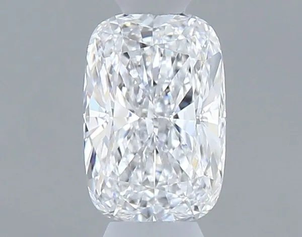 0.3ct CUSHION D VVS1 Natural diamond