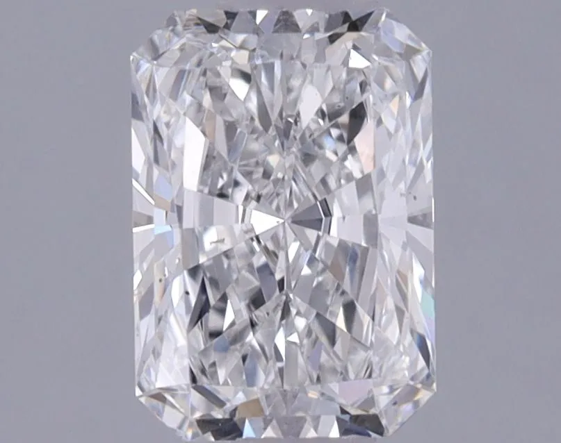 0.72ct RADIANT E VS2 Lab Grown diamond