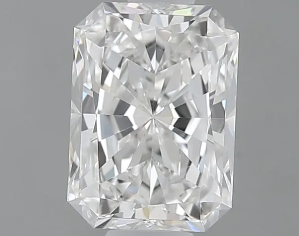 0.6ct RADIANT E VS1 Natural diamond