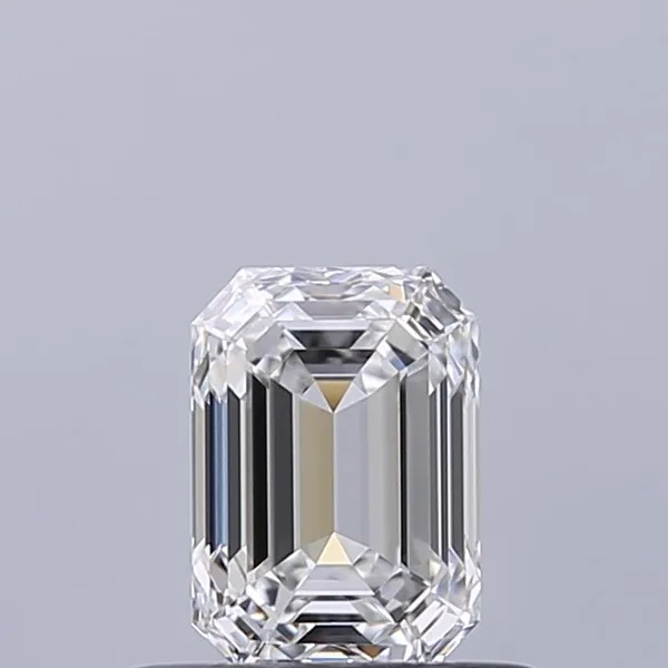 0.5ct EMERALD E VVS2 Natural diamond