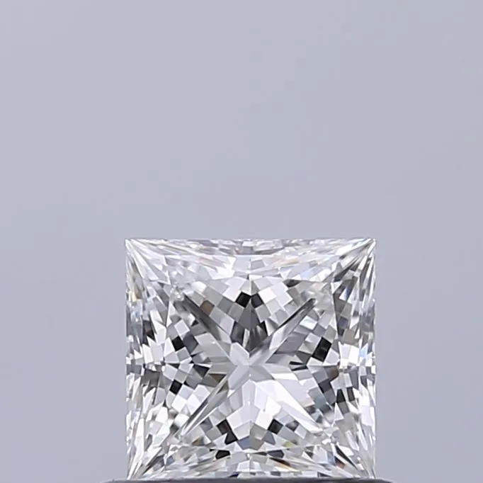 0.53ct PRINCESS D VVS2 Natural diamond