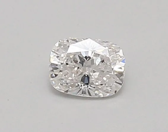 0.38ct CUSHION E VVS2 Lab diamond