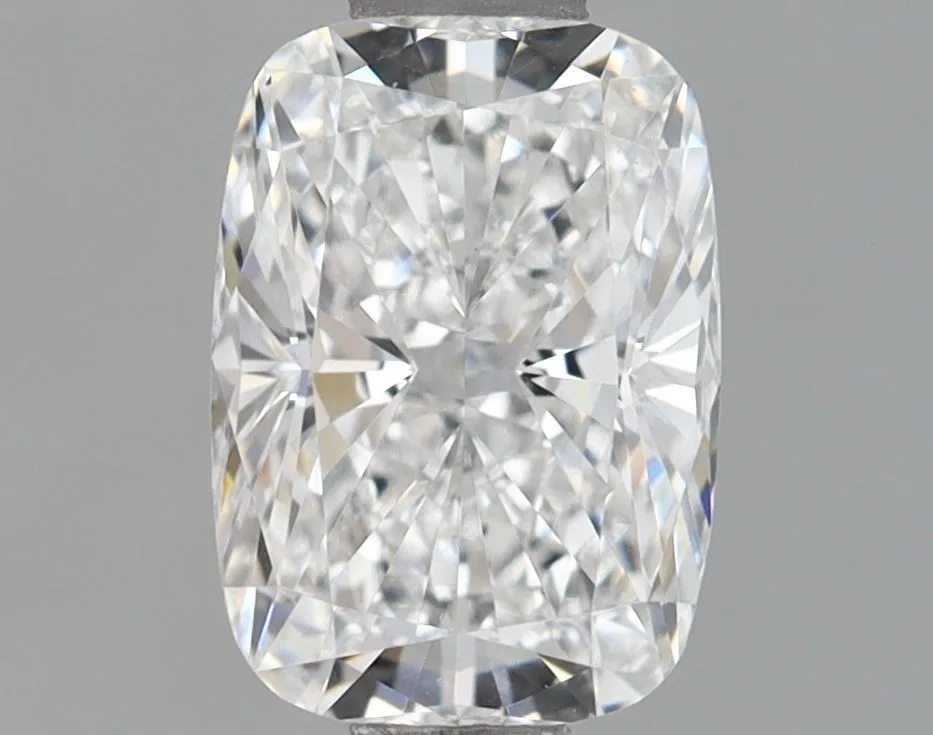 0.96ct CUSHION E VS1 Lab Grown diamond