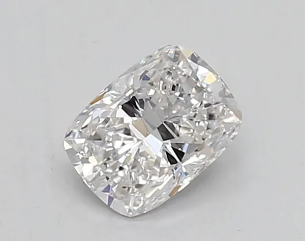0.47ct CUSHION E VVS1 Lab diamond