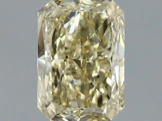 1.08ct RADIANT Fancy Light Yellow VS1 Coloured Lab diamond