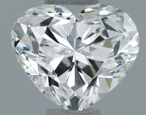 0.3ct HEART E VS1 Natural diamond