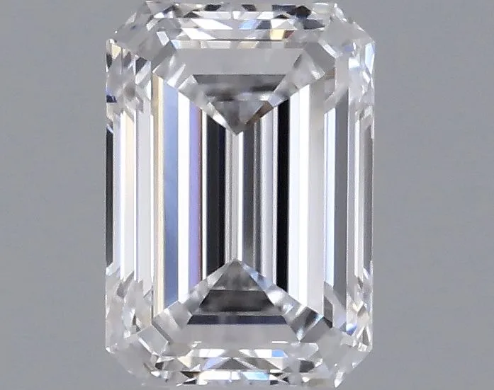 0.43ct EMERALD D VVS1 Natural diamond