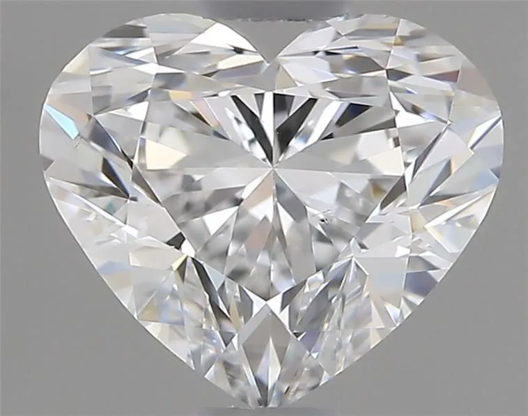 0.82ct HEART E VS2 Natural diamond