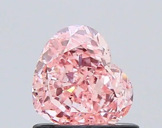 0.7ct HEART Fancy Intense Pink VS2 Coloured Lab diamond
