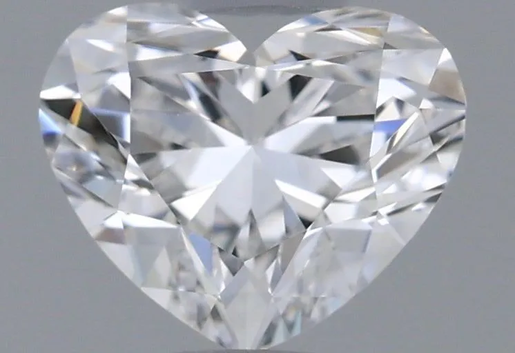 0.53ct HEART D VVS2 Natural diamond