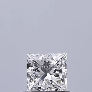 0.39ct PRINCESS E VVS1 Natural diamond