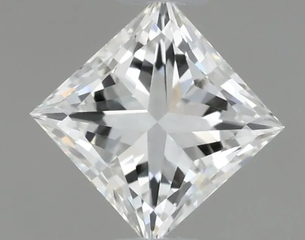 0.32ct PRINCESS F VVS2 Natural diamond