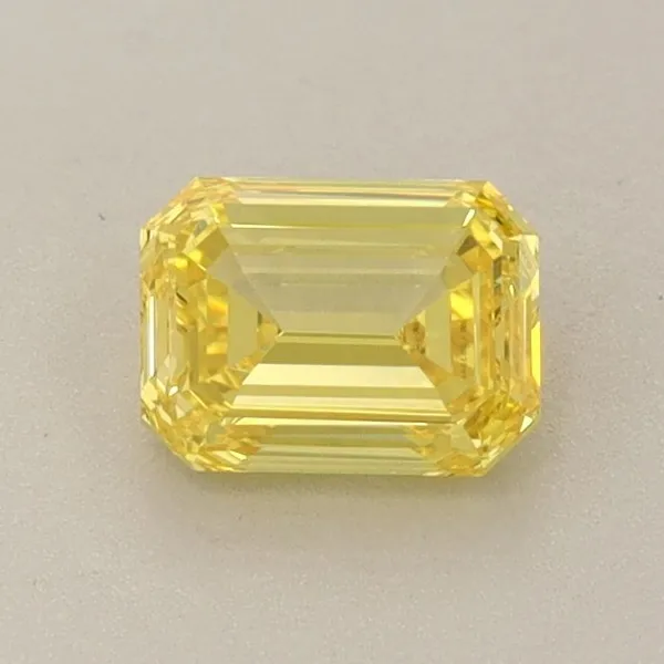 0.72ct EMERALD Fancy Vivid Yellow VVS2 Coloured Lab diamond