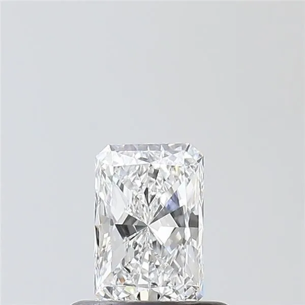 0.54ct RADIANT E VVS2 Natural diamond