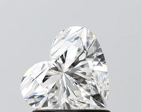 1.1ct HEART F VVS2 Lab diamond