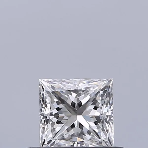 0.38ct PRINCESS E VVS1 Natural diamond