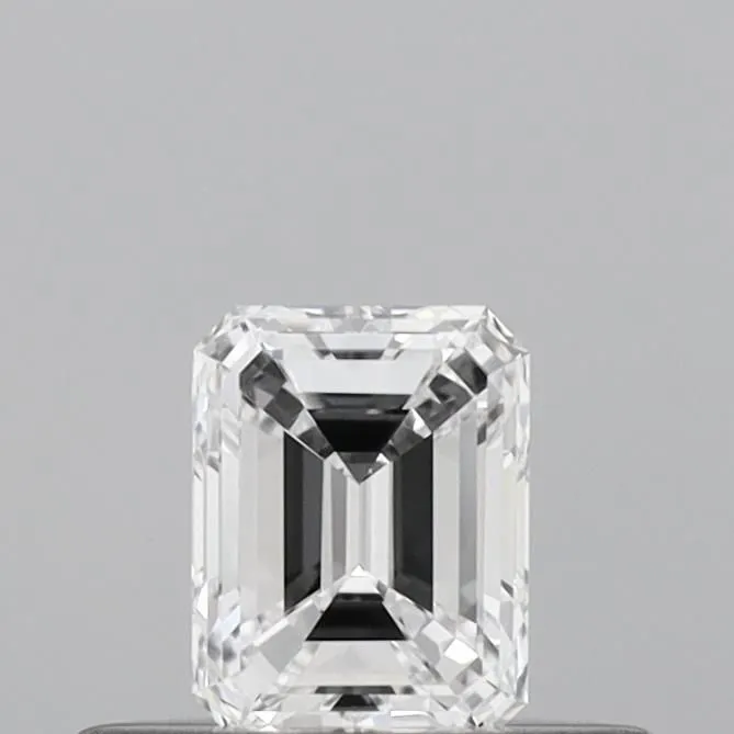 0.30ct EMERALD D VVS2 Natural diamond