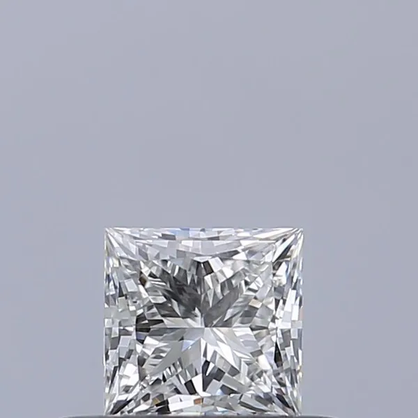 0.3ct PRINCESS E VVS1 Natural diamond