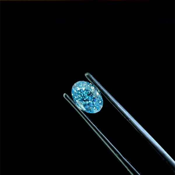 1.08ct OVAL Fancy Vivid Blue VS1 Coloured Lab diamond
