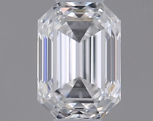 0.30ct EMERALD E VVS1 Natural diamond