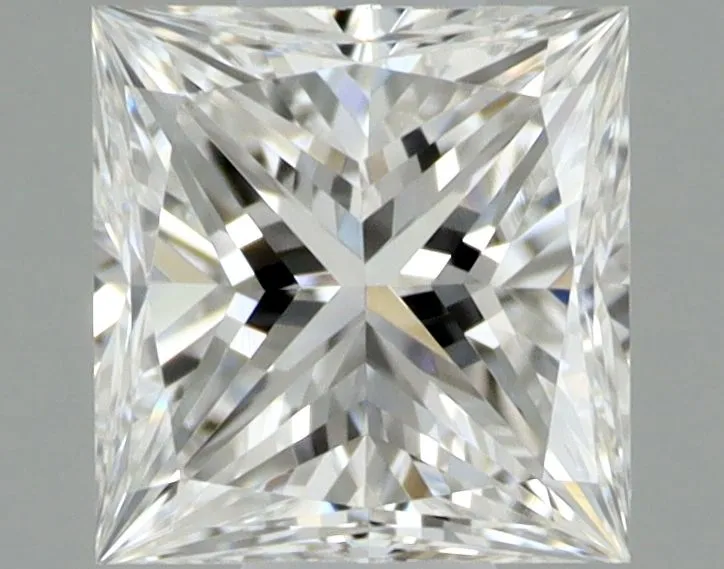 0.41ct PRINCESS E VVS1 Natural diamond