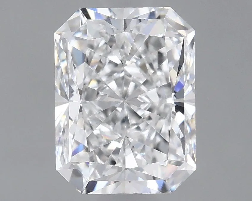 0.90ct RADIANT E VVS2 Natural diamond
