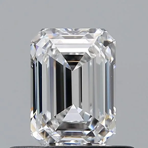 0.60ct EMERALD E VVS1 Natural diamond