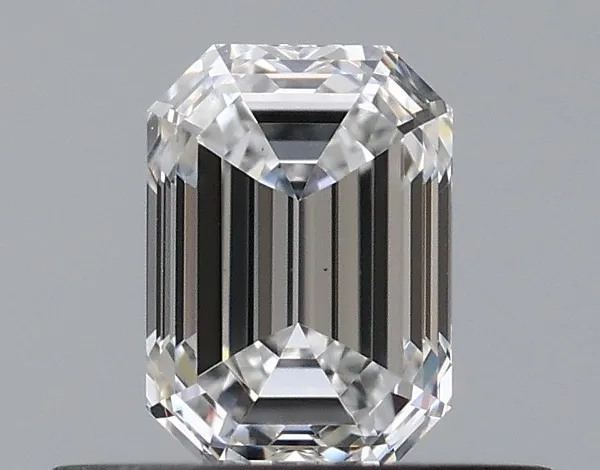 0.4ct EMERALD E VS2 Natural diamond