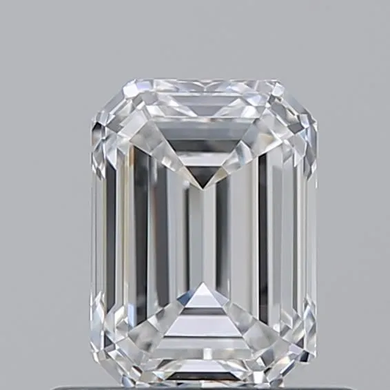 0.71ct EMERALD E VS1 Natural diamond