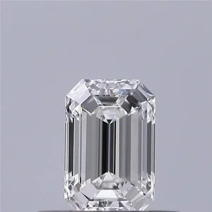 0.31ct EMERALD E VVS2 Natural diamond
