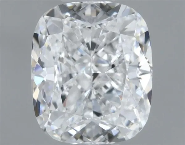 0.62ct CUSHION E SI1 Natural diamond